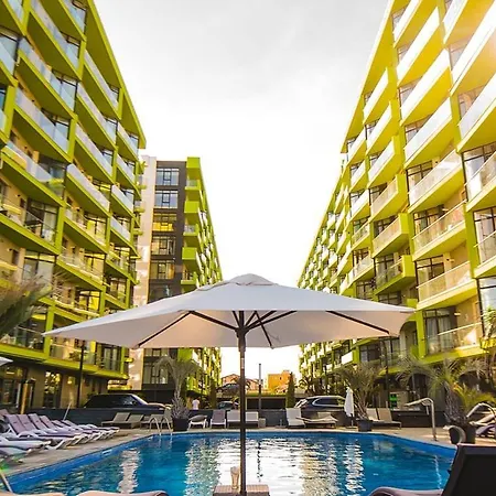 Apartament Breeze Large Family - Pool & Langa Plaja