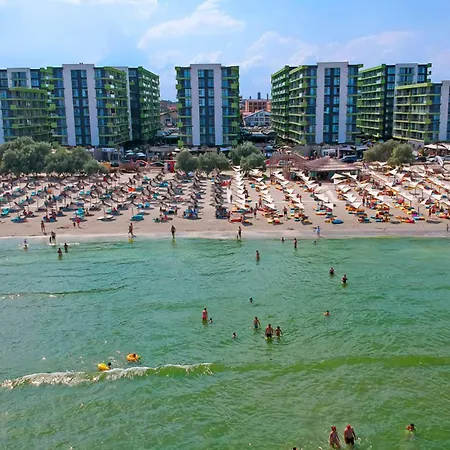 Breeze Large Family - Pool & Langa Plaja *